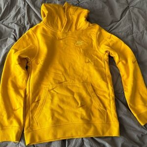 👉🏼Like New👈🏼 Nike Sportswear Gold/Yellow Club Fleece Hoodie Sweatshirt Size: M